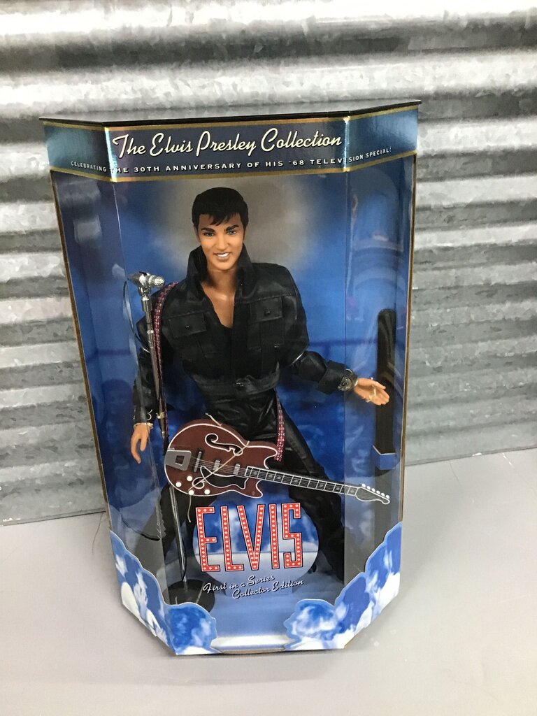 Elvis Presley Collector Figure