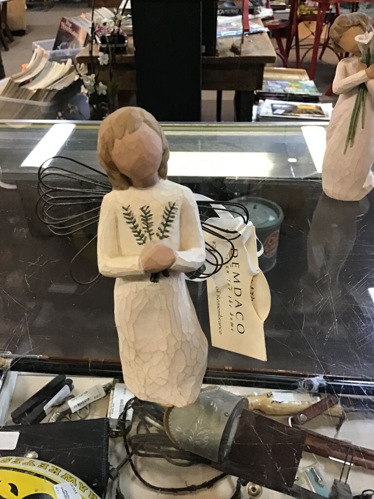 Willow Tree Angel Figurine Holding Fern