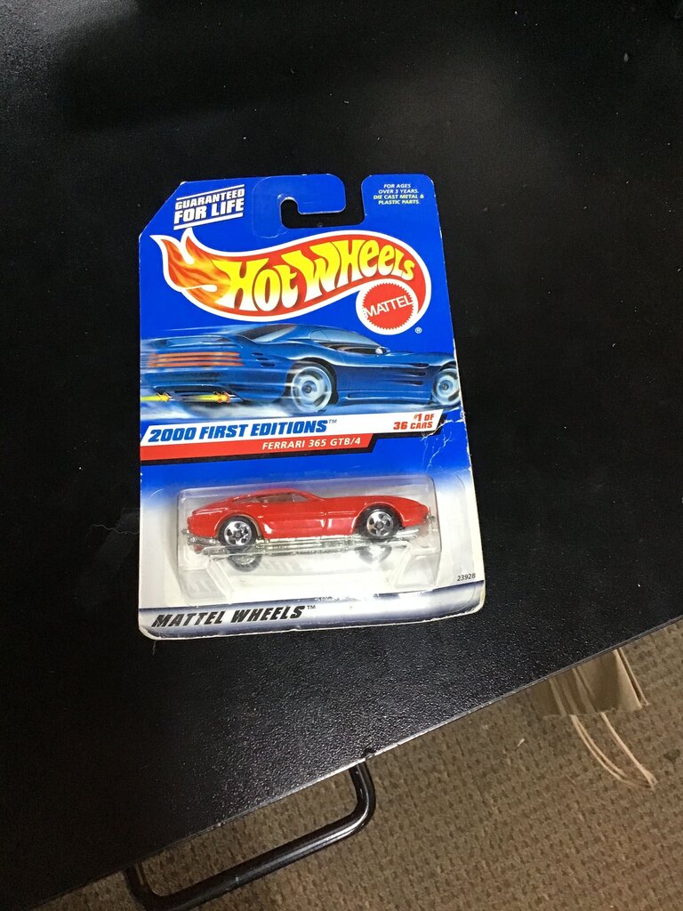Hot Wheels 2000 First Editions Ferrari 365 GTB/4
