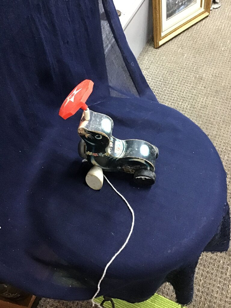 Vintage Pull Toy Car with Umbrella