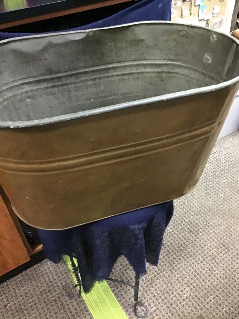 Antique Galvanized Metal Tub