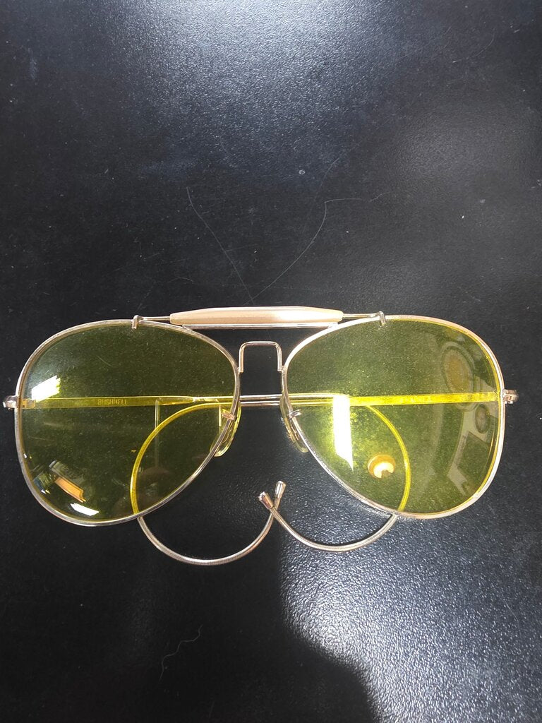 Vintage 1960s Ray Ban 10K Go Kalichrome Yellow Lens Aviator Sunglasses