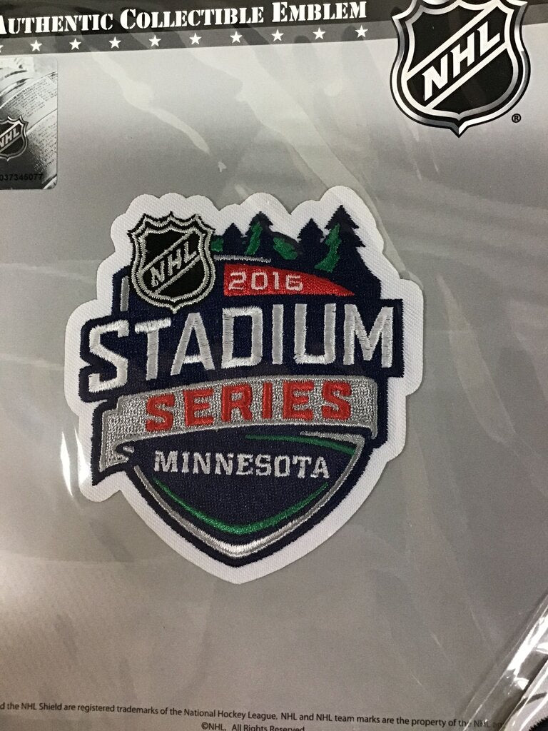 2016 NHL Stadium Series Collectible Emblem