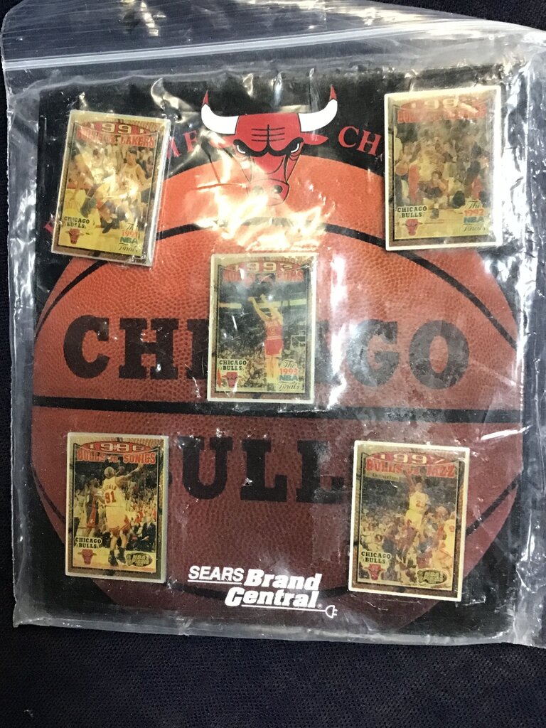 Chicago Bulls Collectible Trading Cards Set