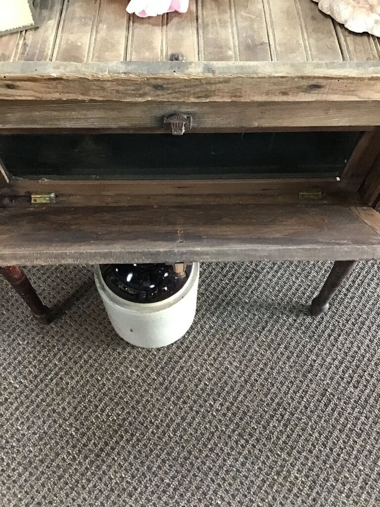 Antique Wooden chicken coupe incubator