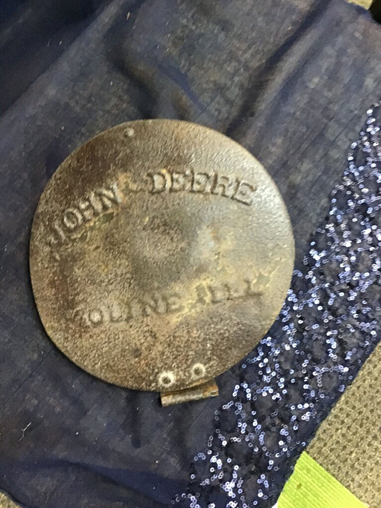 John Deere Vintage Metal Lid