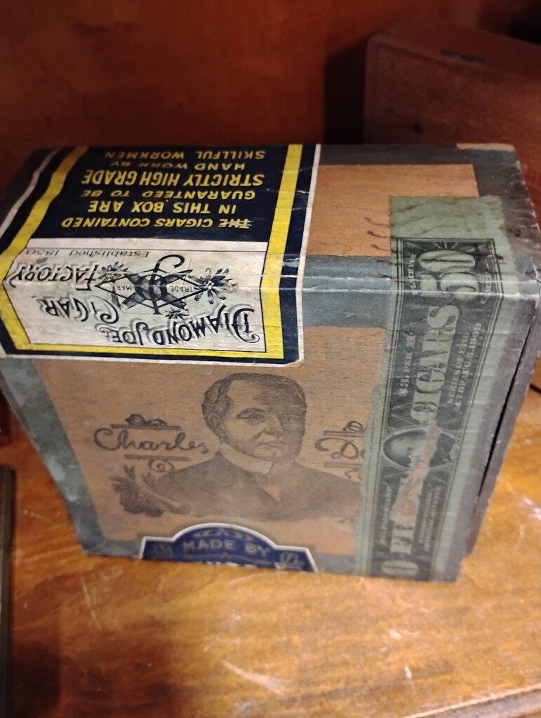 VINTAGE CHARLES DENBY CIGAR BOX 1909
