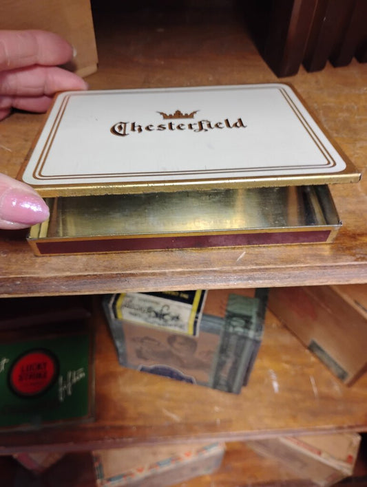 CHESTERFIELD CIGARETTE TIN