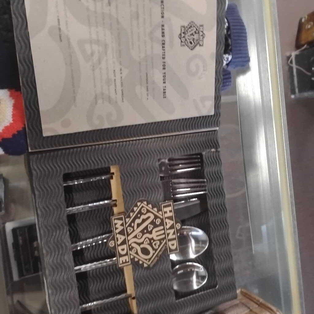 Handmade Stainless Steel Flatware Set
