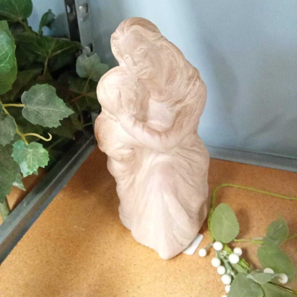 ISABEL BLOOM MOTHER HUGGING CHILD PINK