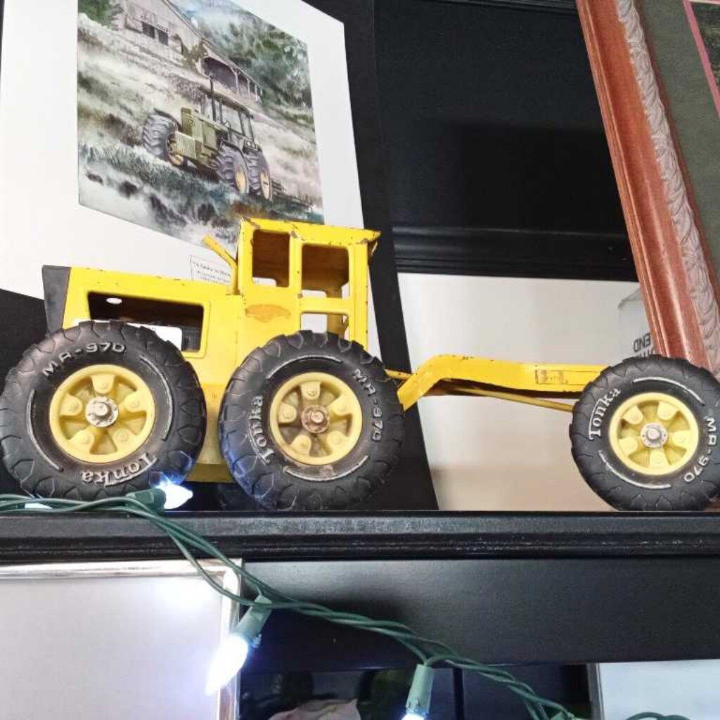 70S TONKA STEEL ROAD GRADER