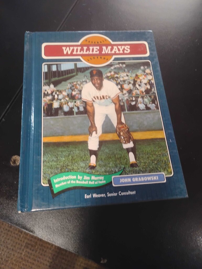 Willie Mays Baseball Legends Book