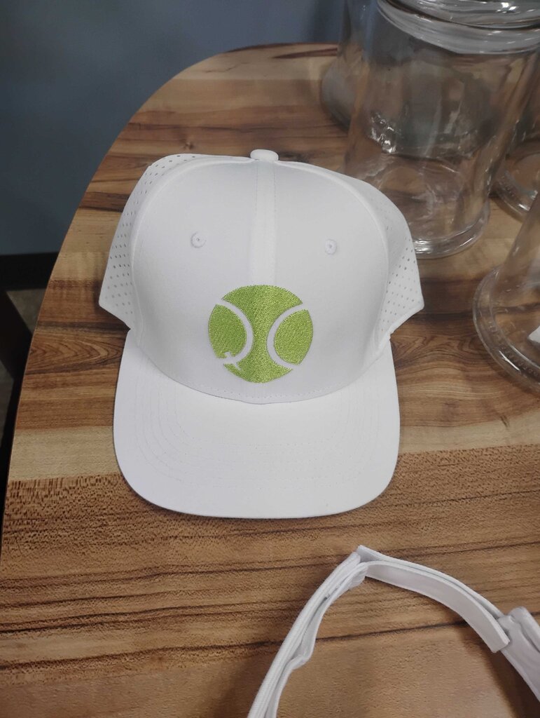 TENNIS HAT