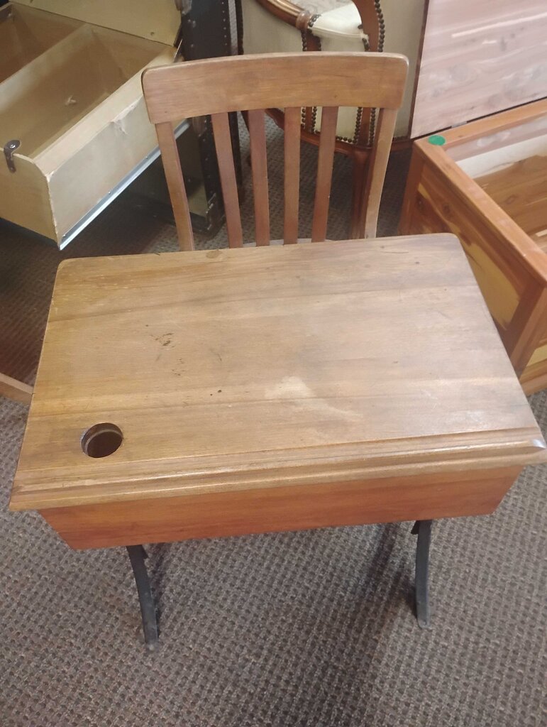 ANTIQUE HEYWOOD ECLIPSE CHILDRENS SCHOOL DESK AND CHAIR SET