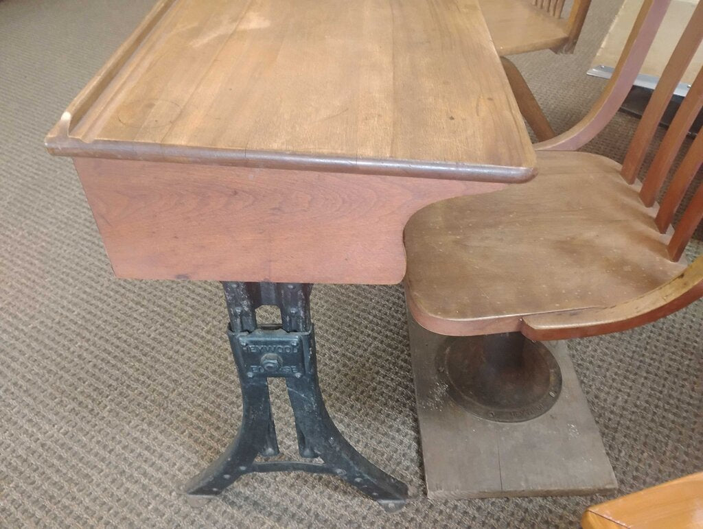 ANTIQUE HEYWOOD ECLIPSE CHILDRENS SCHOOL DESK AND CHAIR SET