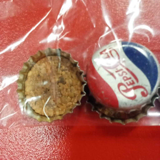 VINTAGE PEPSI CORK LINED BOTTLE CAPS