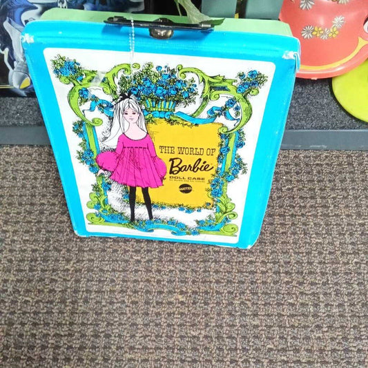BARBIE DOLL CASE