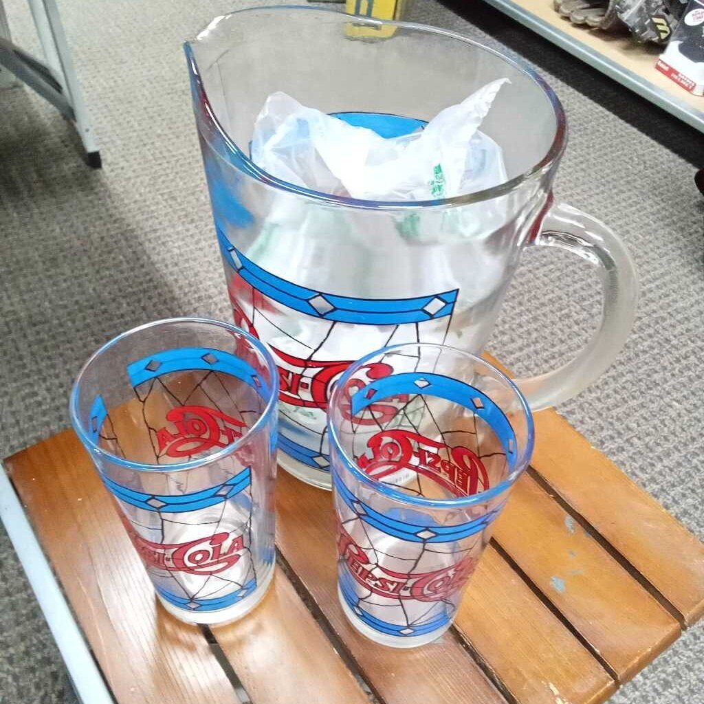 VINTAGE PEPSI PITCHER WITH GLASSES