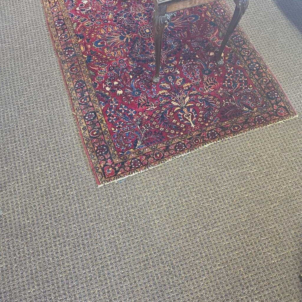 ANTIQUE PERSIAN RUG