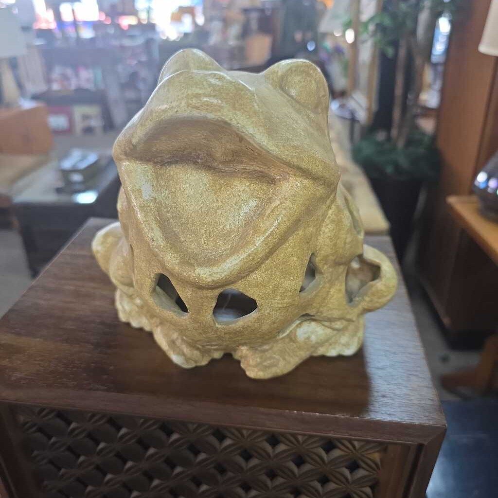 VINTAGE CERAMIC 1961 FUNNY FROG