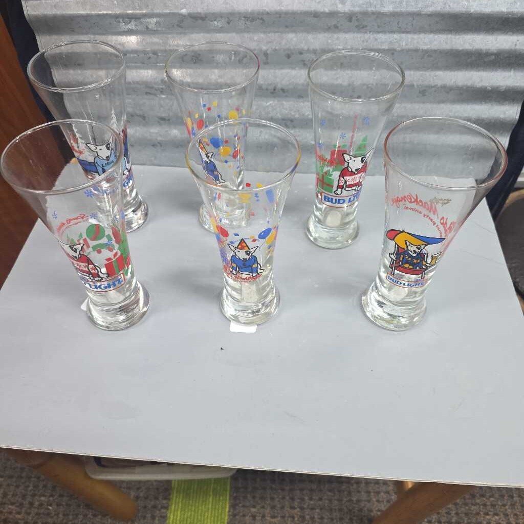 GLASS PILSNER FEATURING 'SPUDS MACKENZIE BY ANHEUSER-BUSCH