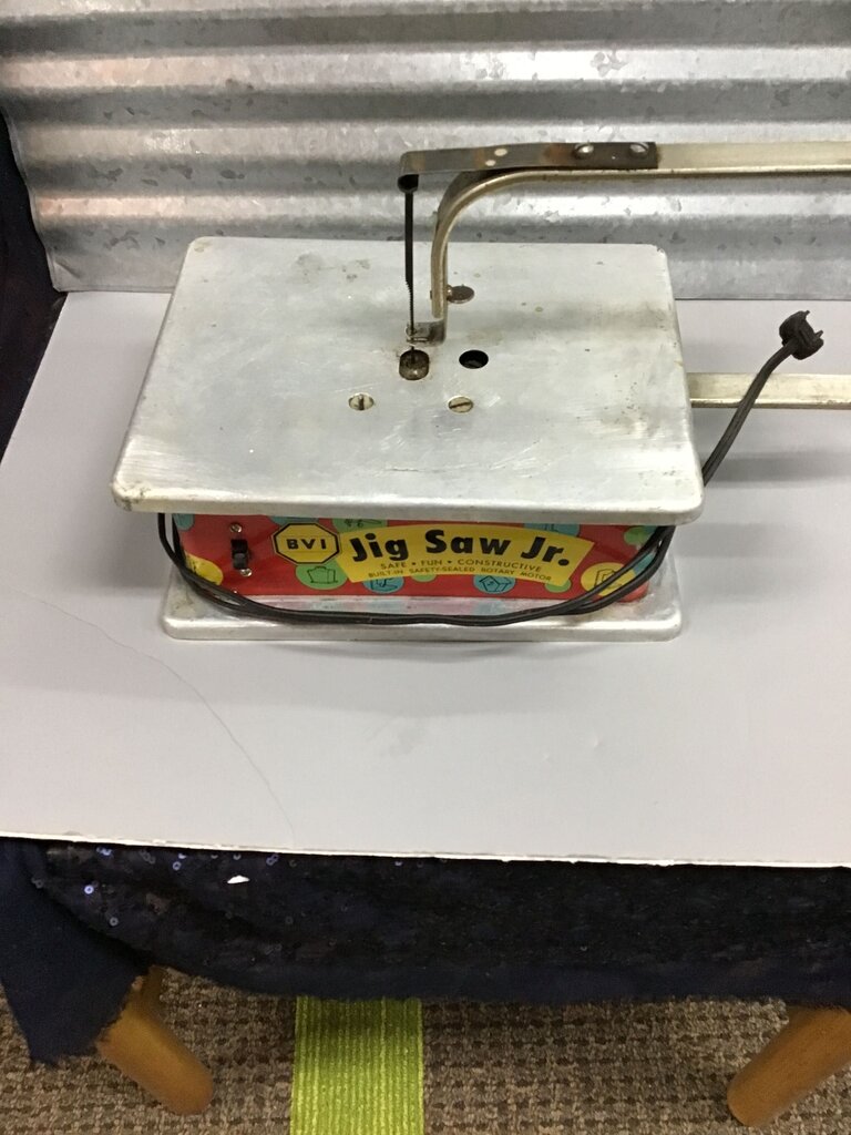 Vintage Jig Saw Jr. Toy