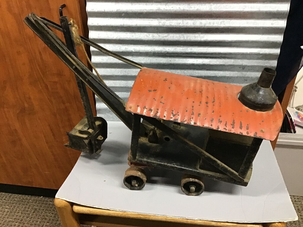 Vintage Buddy L Steam Shovel