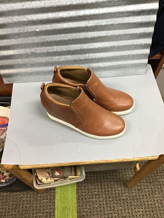 Brown Zip-Up Ankle Boots