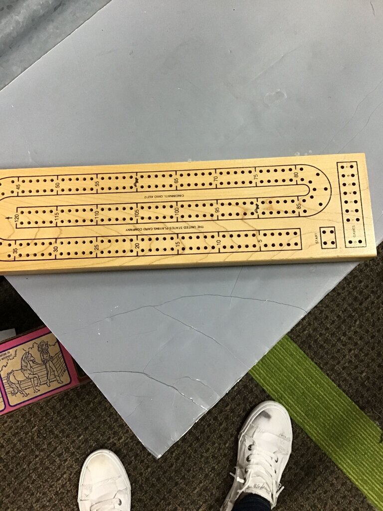 Vintage Cribbage Board Game