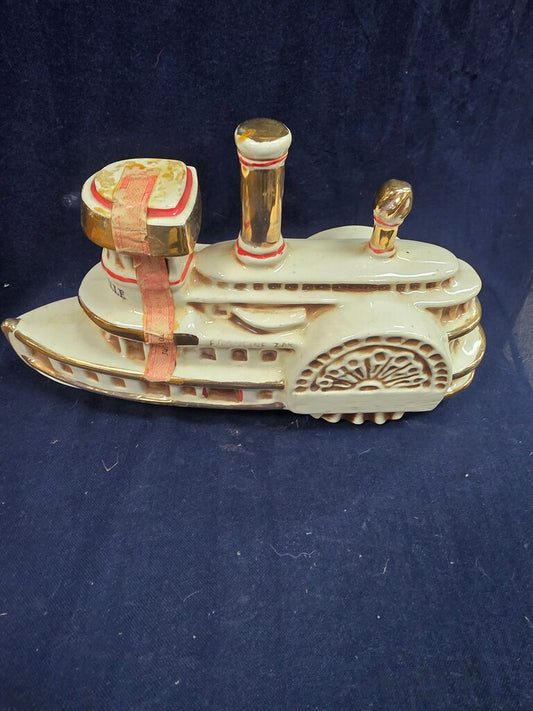 Delta Belle Ceramic Steamboat Figurine