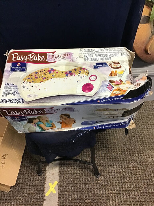 Easy-Bake Ultimate Oven
