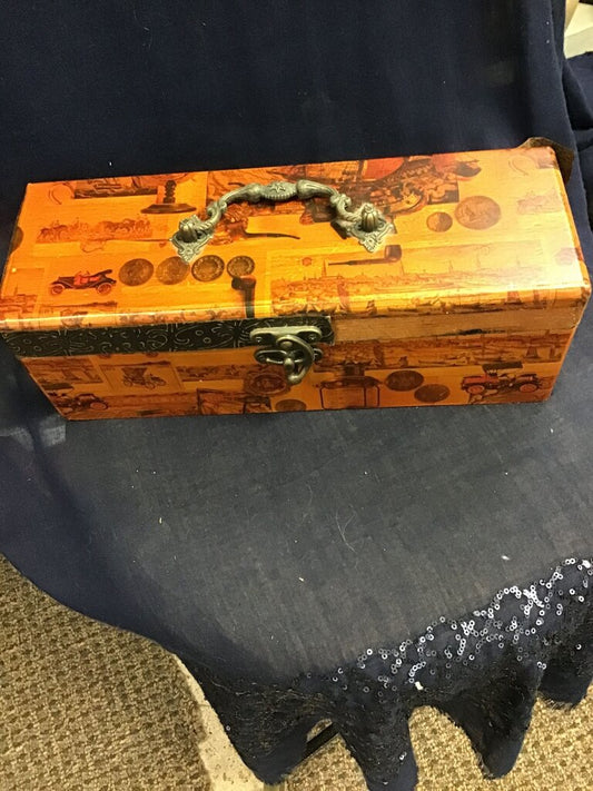 Vintage Wooden Trinket Box