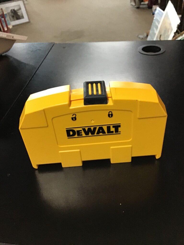 DEWALT Tough Case Container