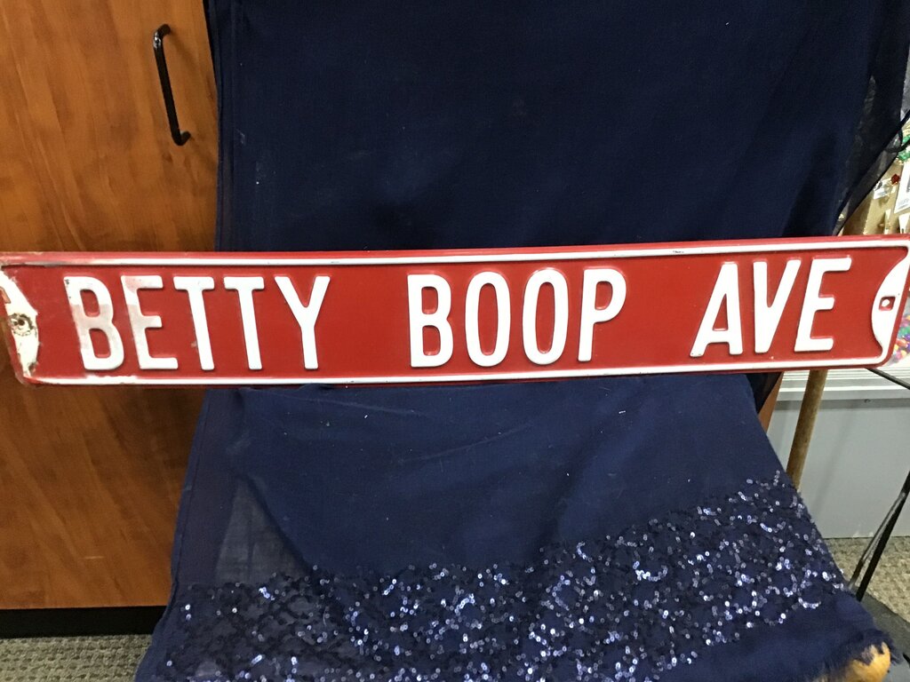 Vintage Betty Boop Avenue Street Sign