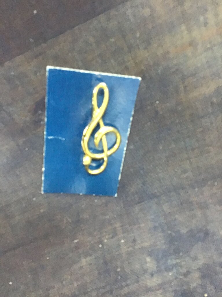 Gold Treble Clef Pin