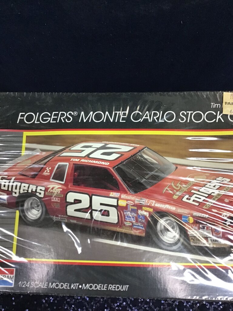 Folgers Monte Carlo Stock Car Model Kit