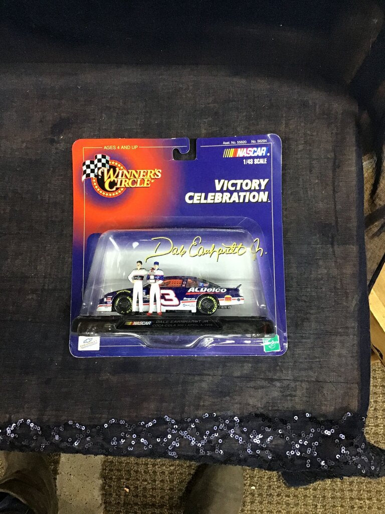 NASCAR Winner's Circle Victory Celebration Diecast Car