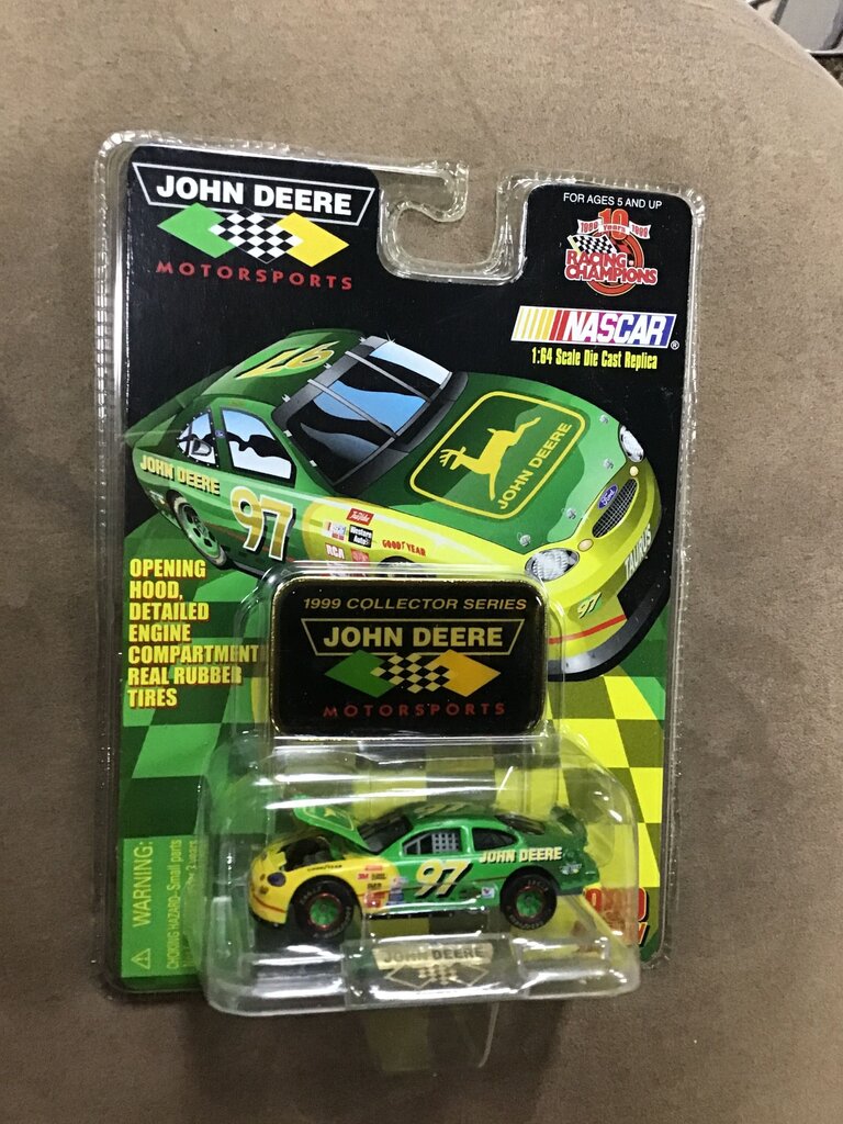 John Deere 1999 Collector Series NASCAR Die Cast Replica