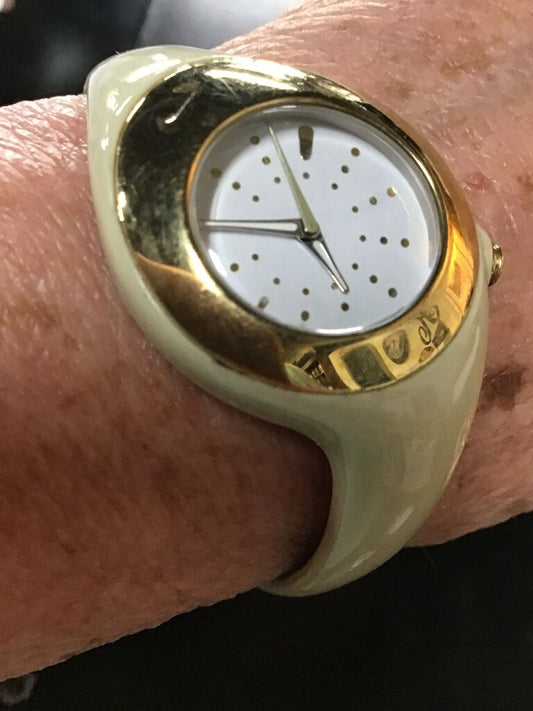 Vintage Nike Triax Women's 29mm Gold Tone Watch